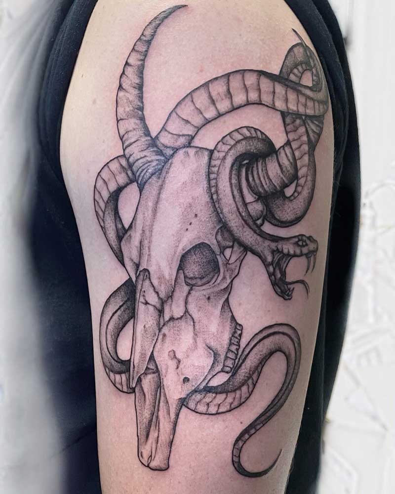 bull-skull-snake-tattoo-1