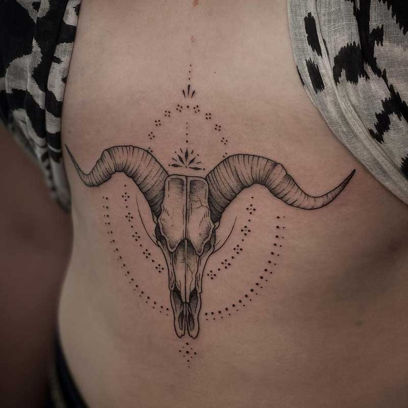 bull-skull-sternum-tattoo-1
