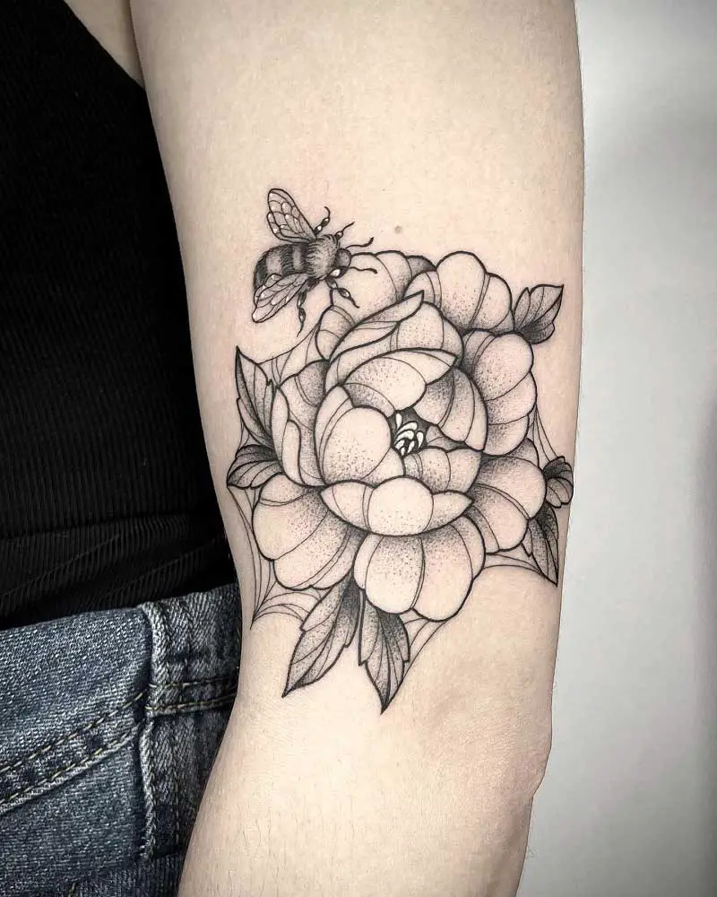 bumble-bee-flower-tattoo-2