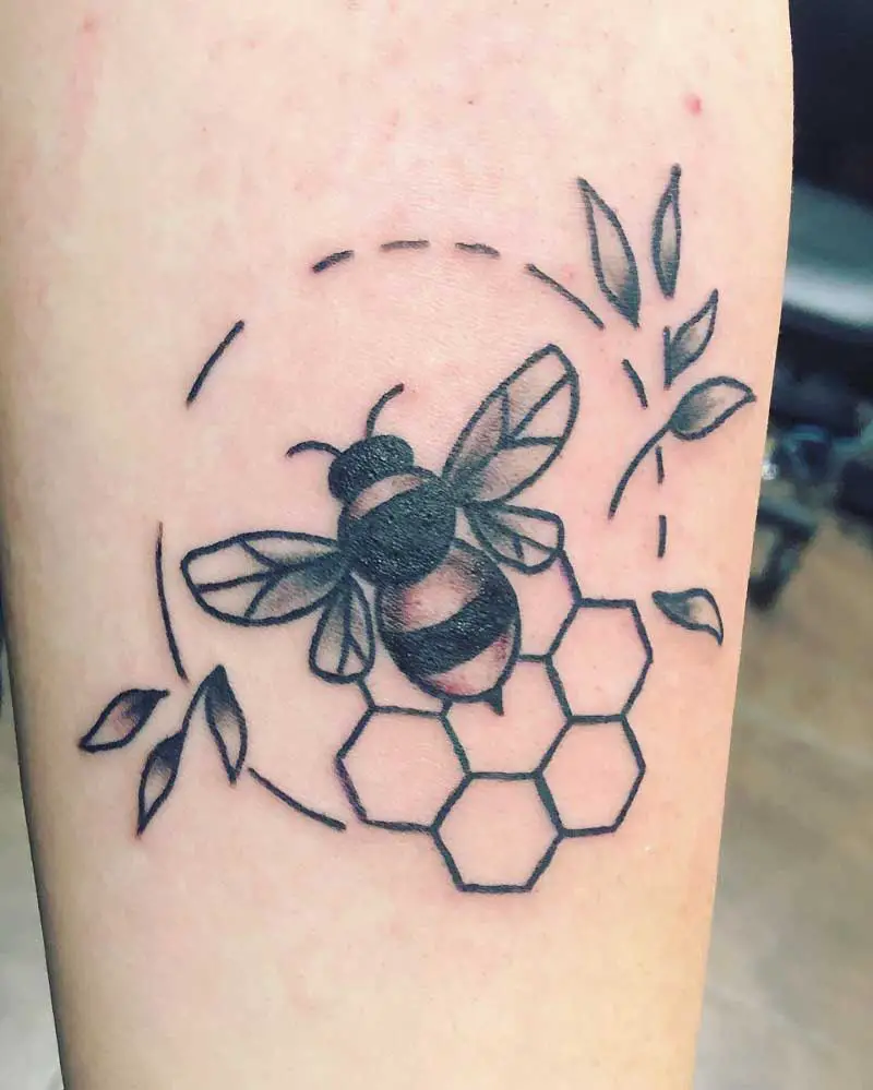 bumble-bee-tattoo-design-2