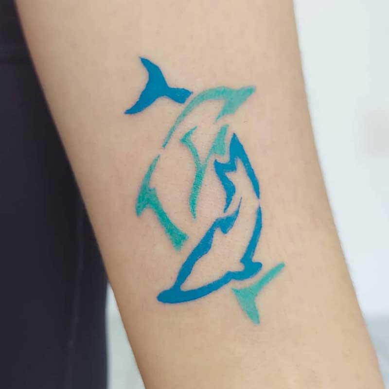 celtic-dolphin-tattoo-1