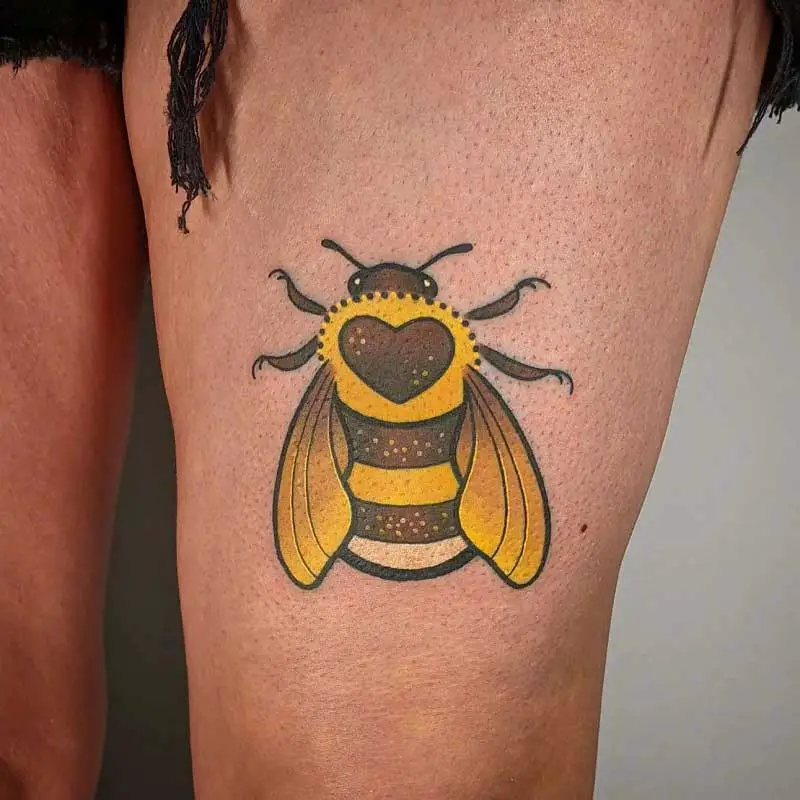chubby-bumble-bee-tattoo-1
