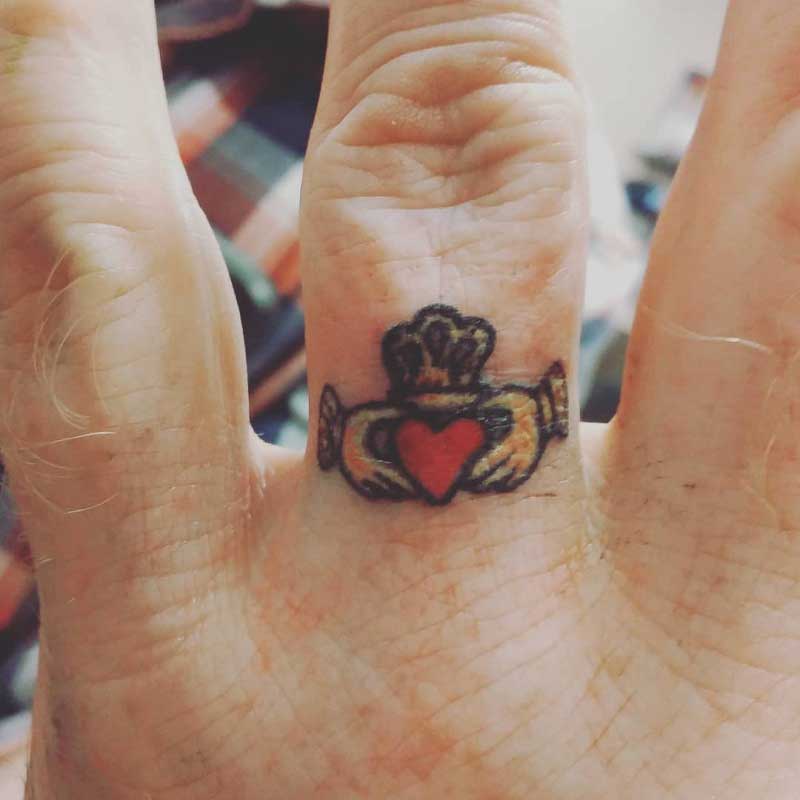 claddagh-wedding-ring-tattoo--2