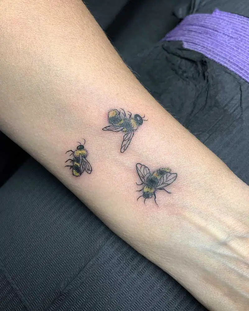 Top 50 Bee Tattoos Ideas For Everyone 2023