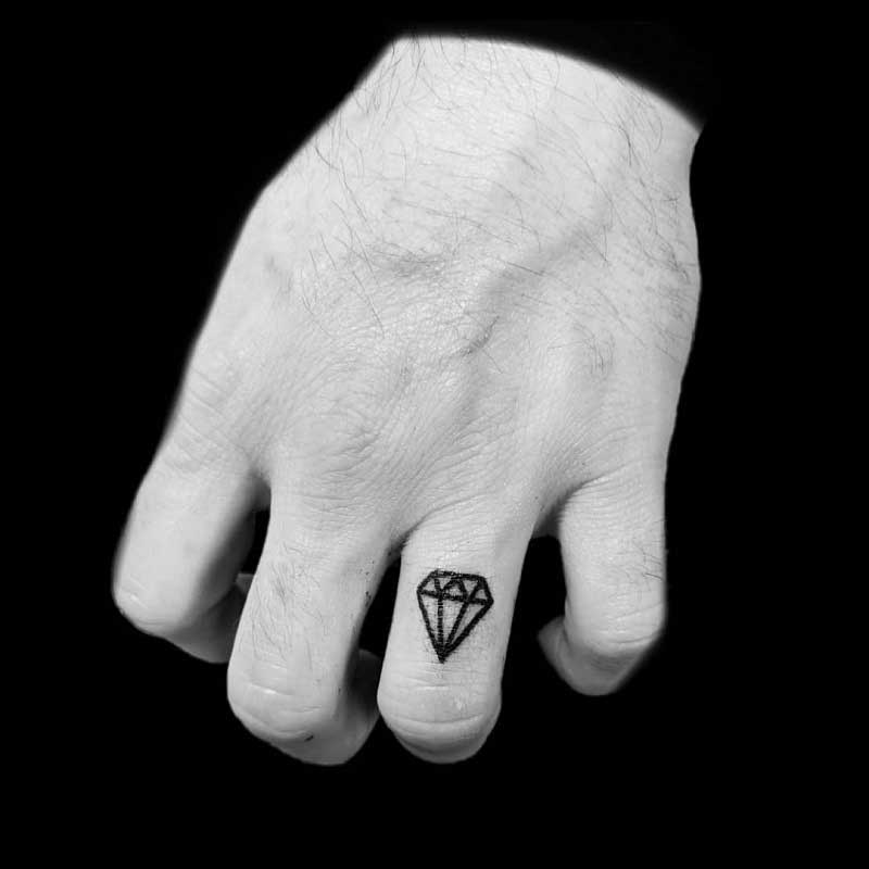 diamond-wedding-ring-tattoos--3