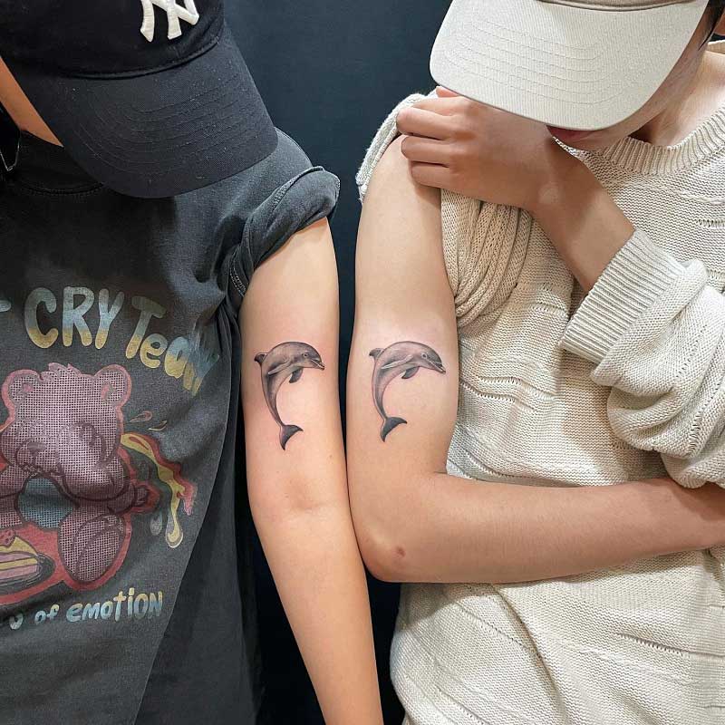 dolphin-arm-tattoo-3