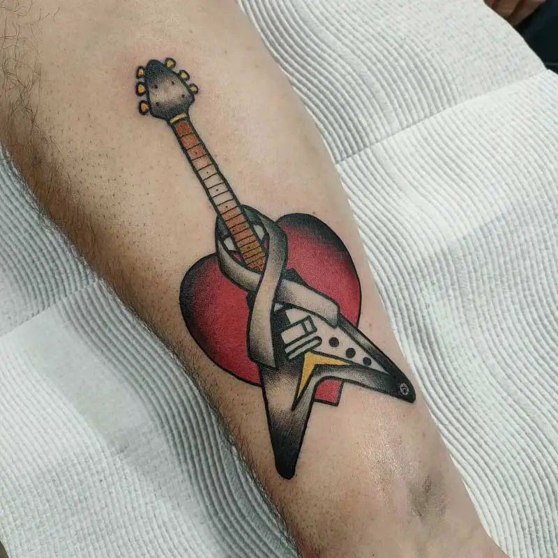 explorer-guitar-tattoo-2