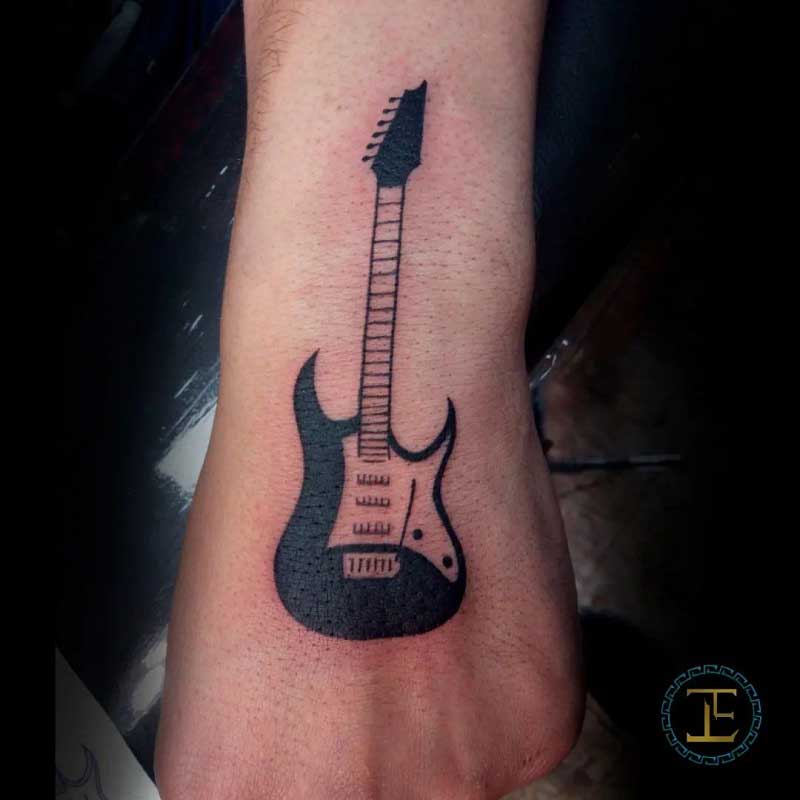 explorer-guitar-tattoo-3