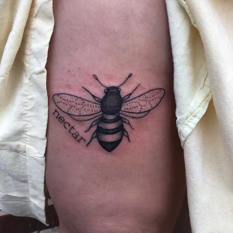 faceted-honey-bee-tattoo-2
