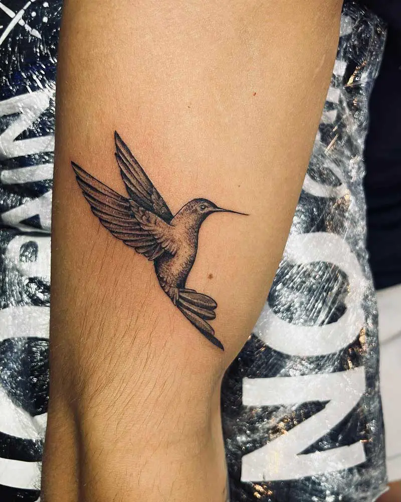 flick-humming-bird-tattoo-3