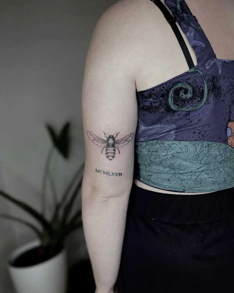 fuzzy-bumble-bee-tattoo-3