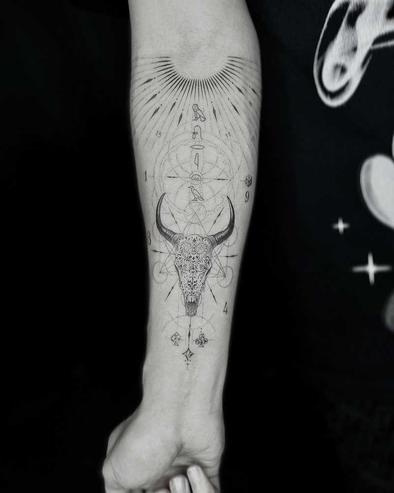 geometric-bull-skull-tattoo-1
