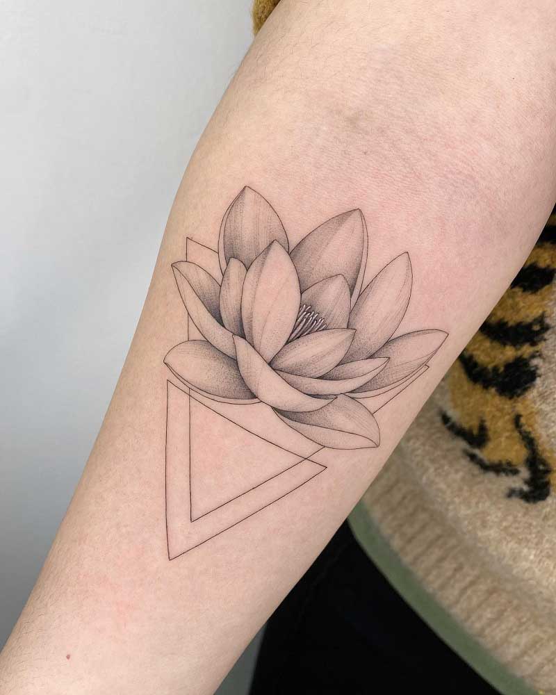 gilded-lotus-tattoo-3