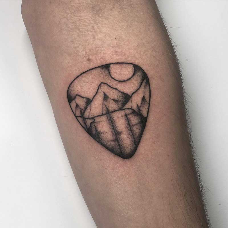 guitar-pick-tattoo-1