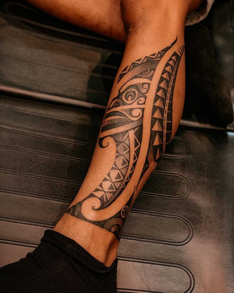 hawaiian-leg-tattoo-2