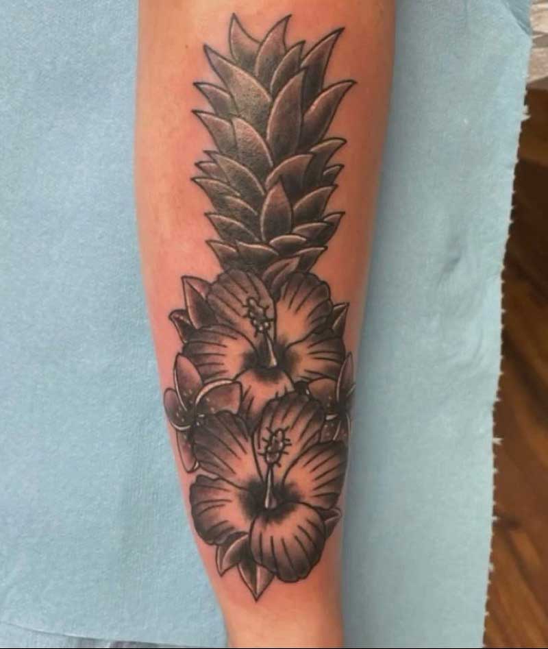 hawaiian-tribal-pineapple-tattoo-2