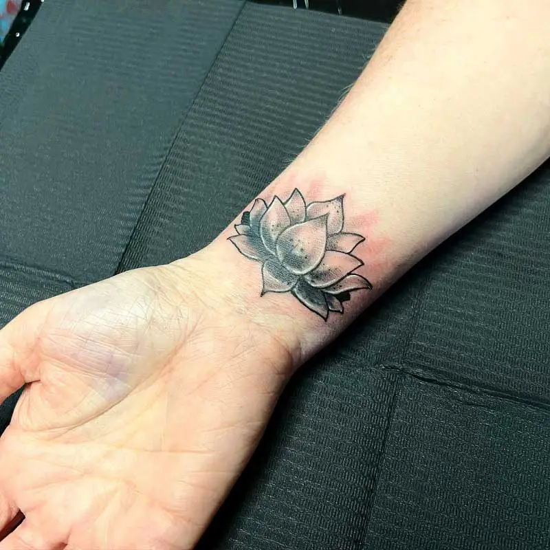 iron-lotus-tattoo-3