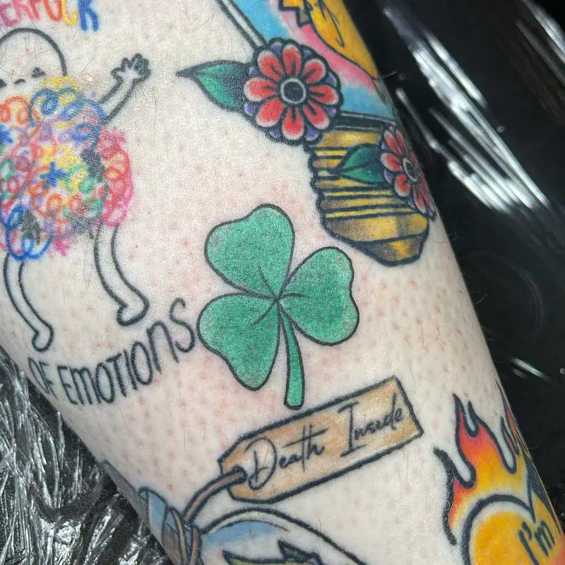 little-shamrock-tattoo-3