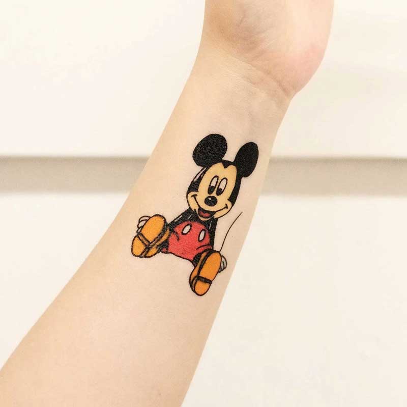mickey-mouse-cartoon-tattoo--3