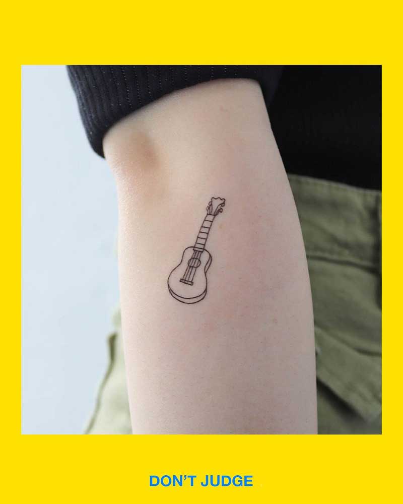 minimalist-guitar-tattoo-1