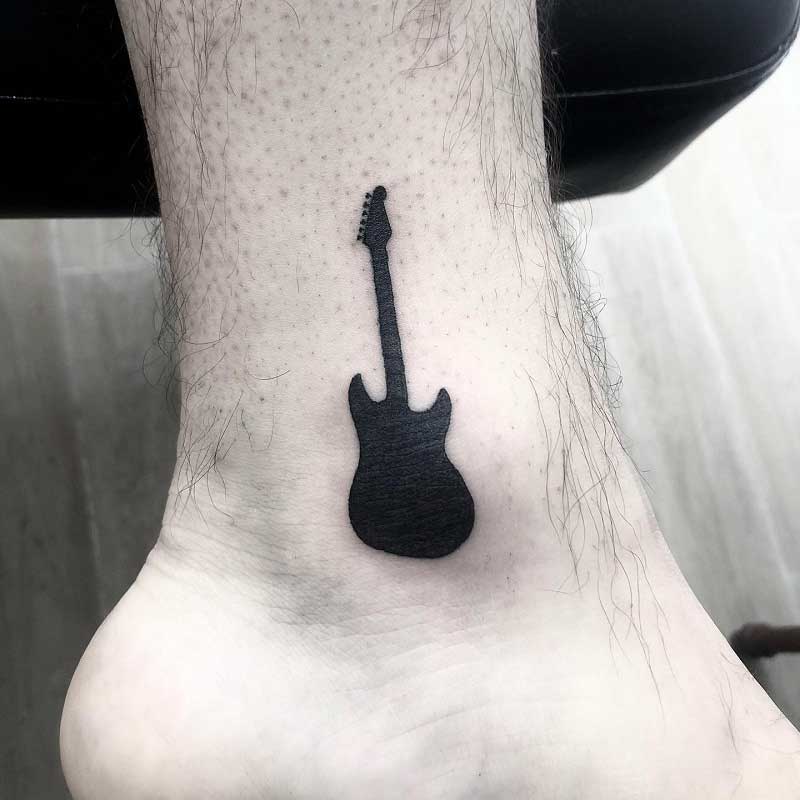 minimalist-guitar-tattoo-2