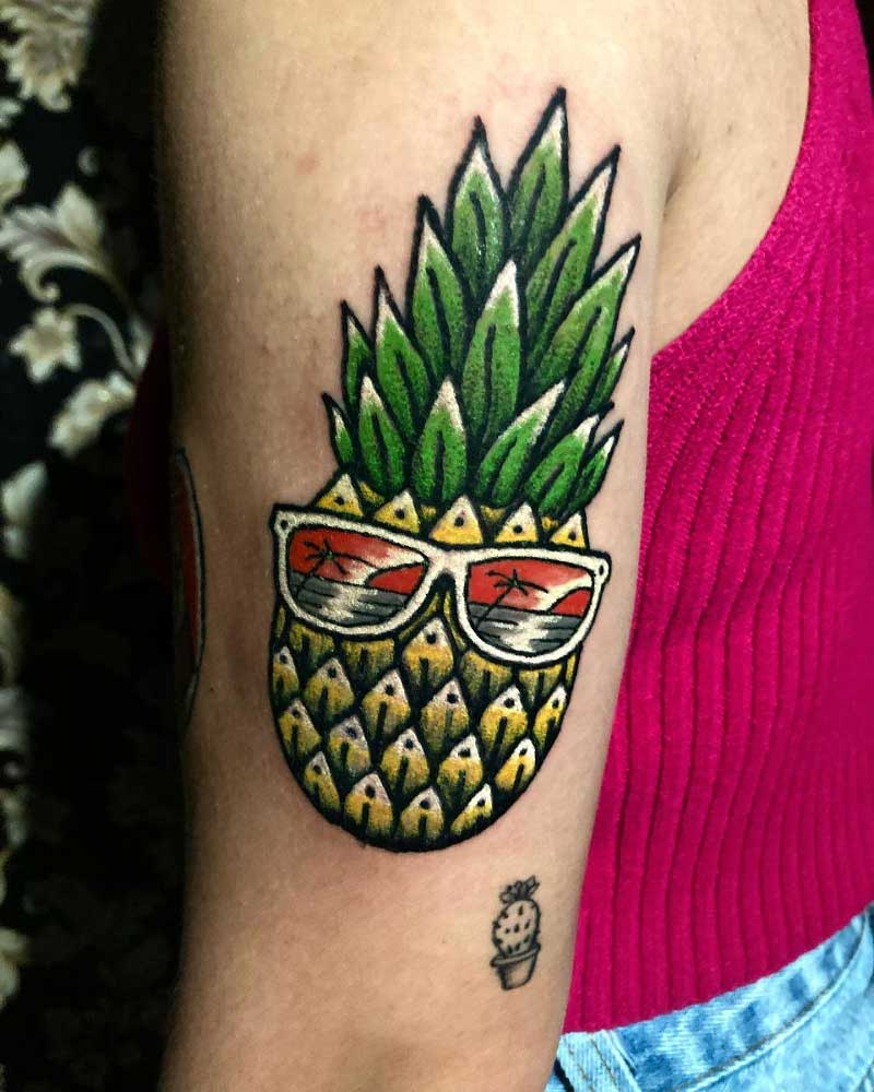 new-school-pineapple-tattoo-1