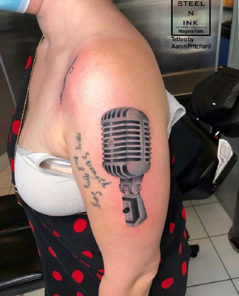 old-school-microphone-tattoo-3