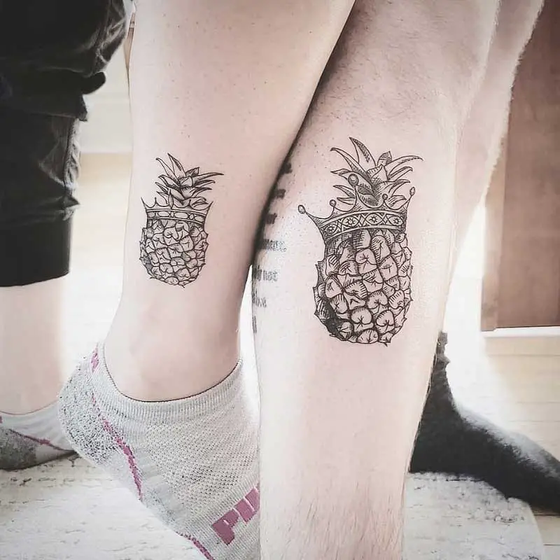 pineapple-crown-tattoo-3