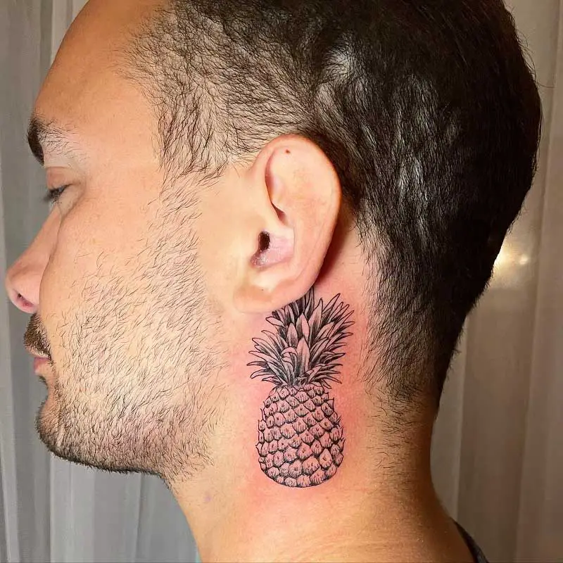 pineapple-face-tattoo-1