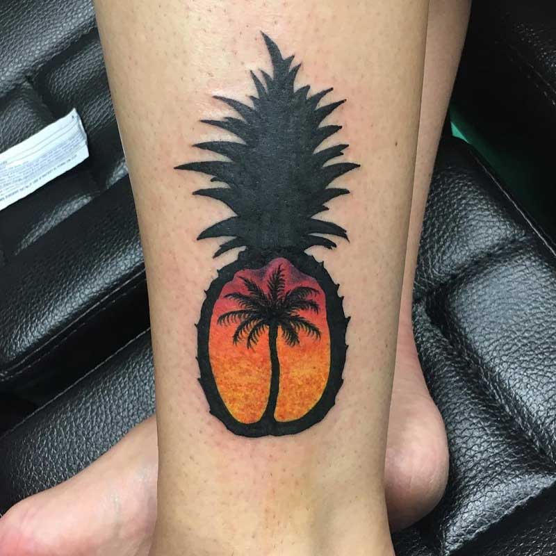 pineapple-palm-tree-tattoo-2