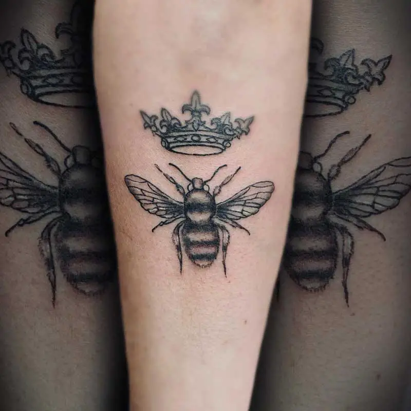 queen-bumble-bee-tattoo-3