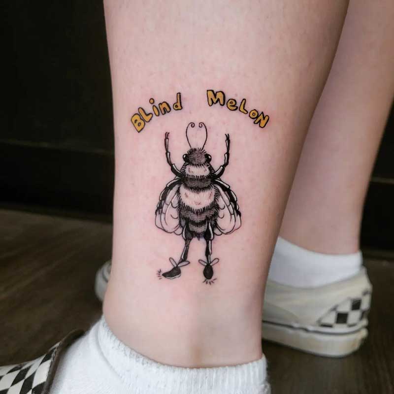 queen-bumble-bee-tattoo--4