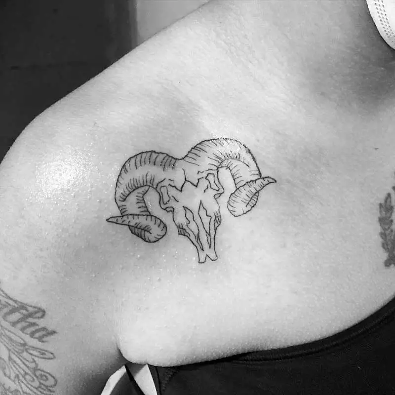ram-shoulder-tattoo-1