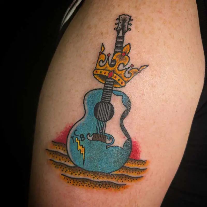 simple-guitar-tattoo-3