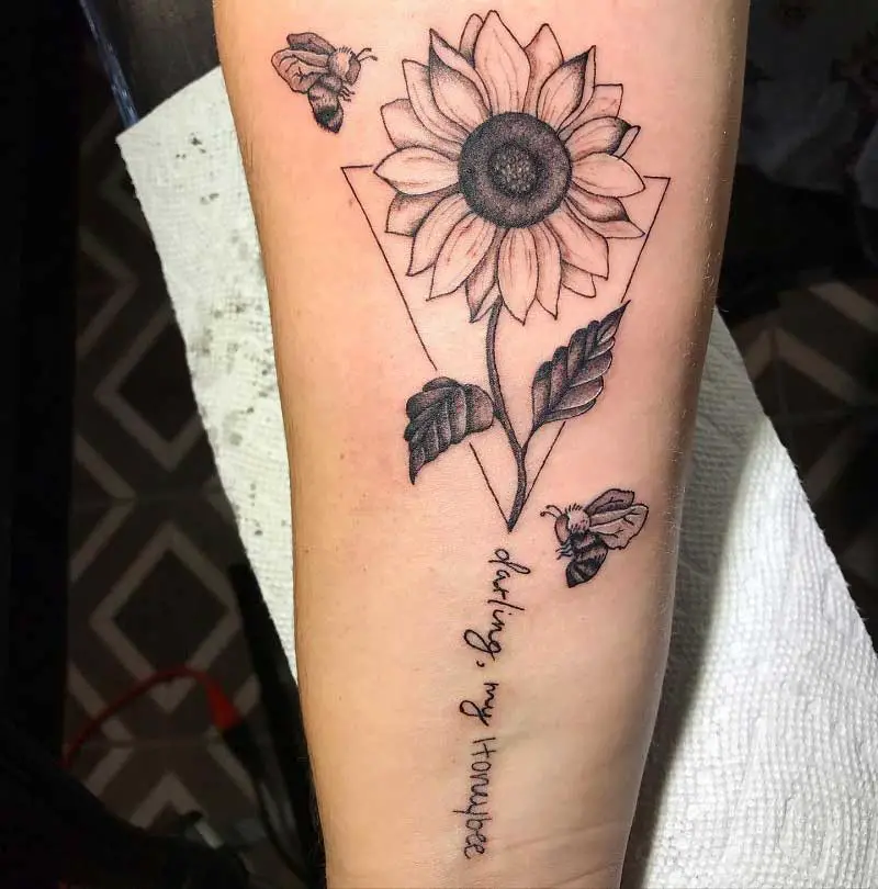 sunflower-honey-bee-tattoo-1