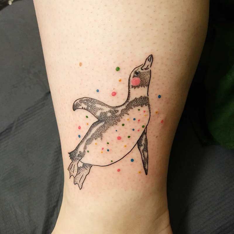 swimming-penguin-tattoo-3