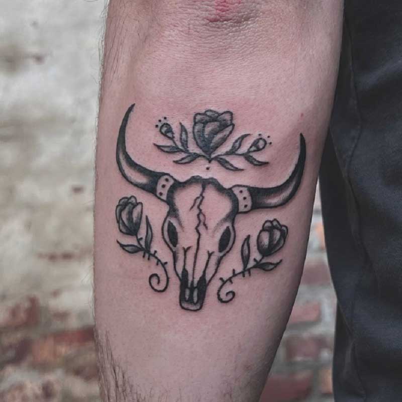 taurus-bull-skull-tattoo-3