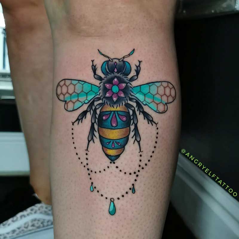 traditional-bumble-bee-tattoo-2