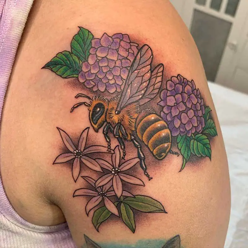 traditional-honey-bee-tattoo-1