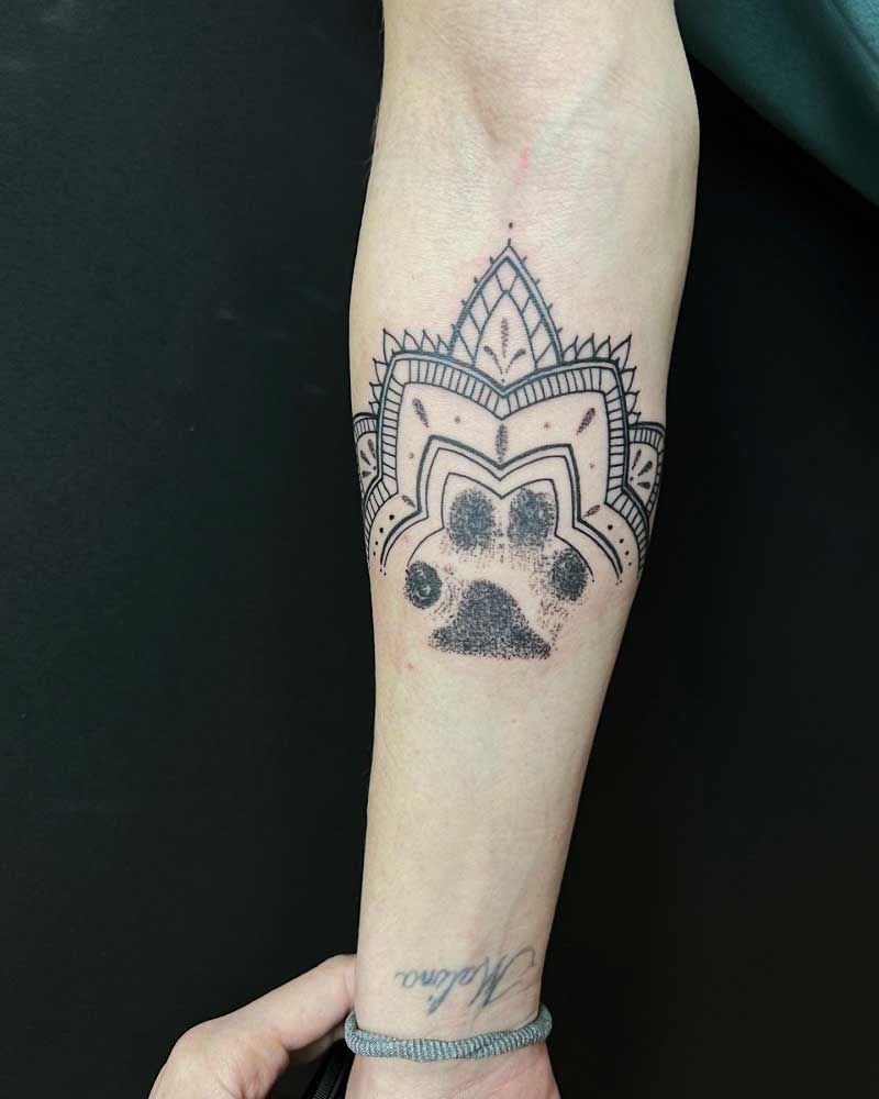 tribal-dog-paw-tattoo--1
