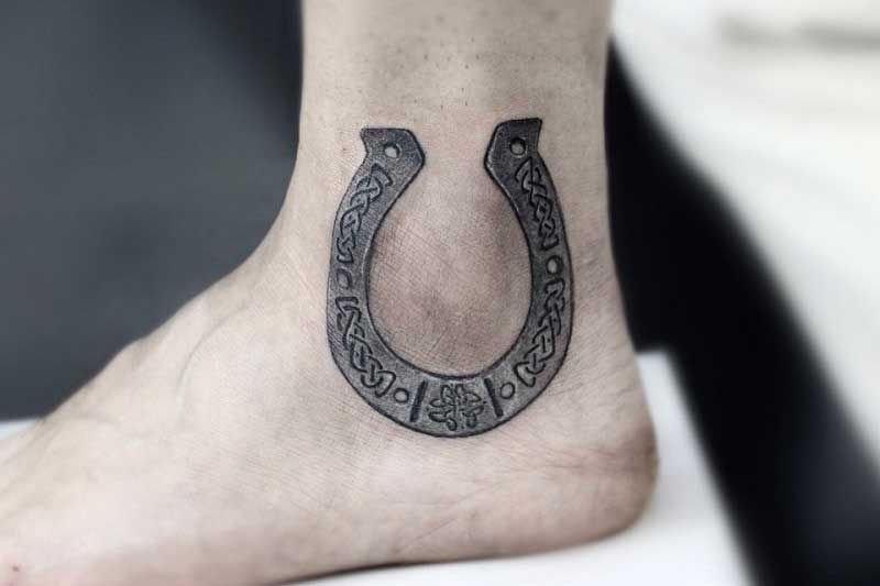true-religion-horseshoe-tattoo-1
