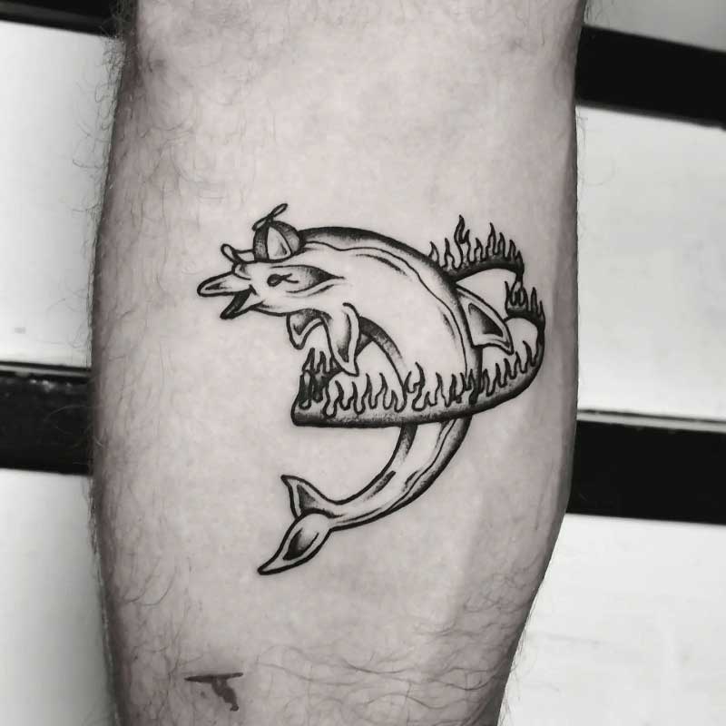 unique-dolphin-tattoos--3