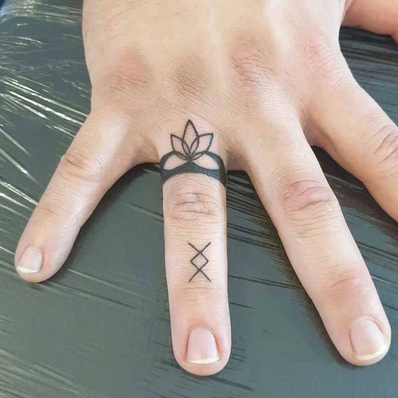 Belly Button Flower Ring Tattoo Design