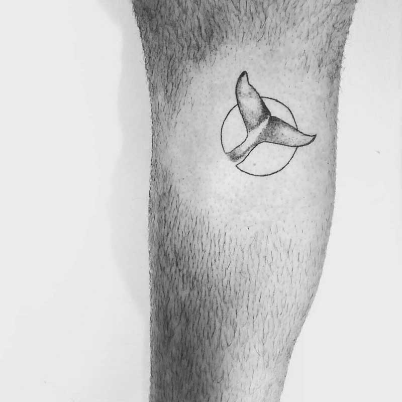 whale-fin-tattoo-3