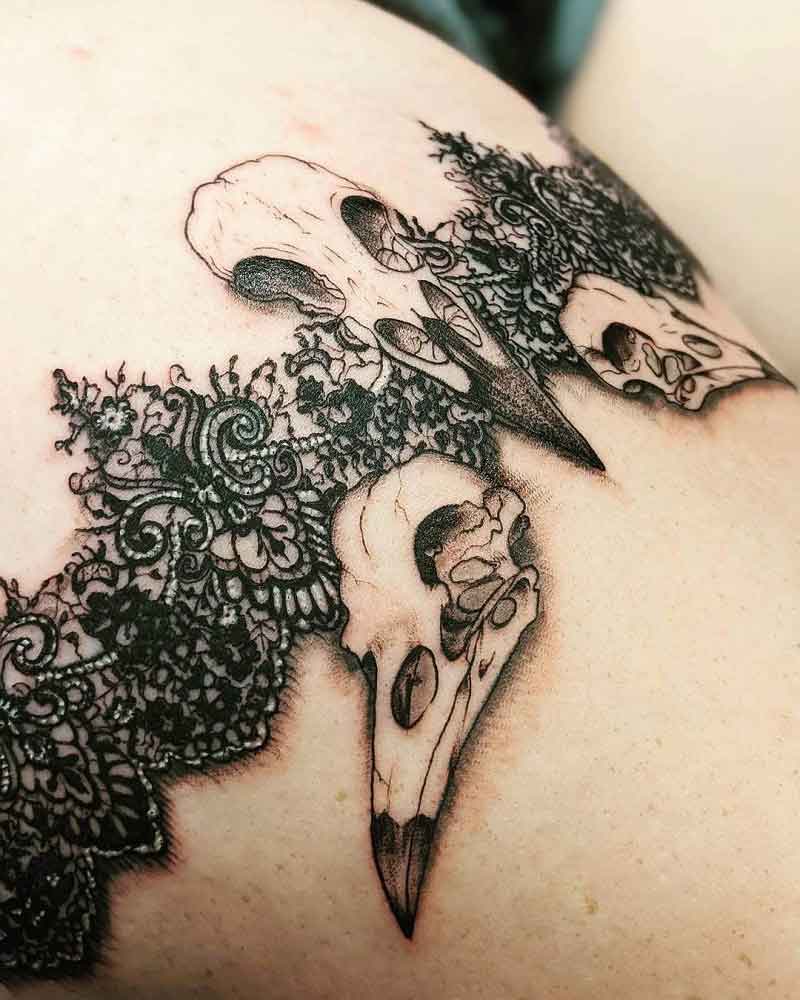 Skull Garter Belt Tattoo 1