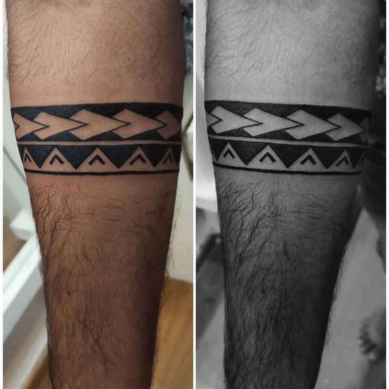 Tribal Belt Tattoo 1