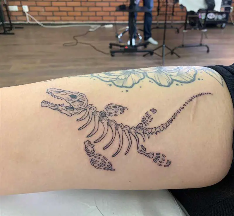 abstract-dinosaur-tattoo-2