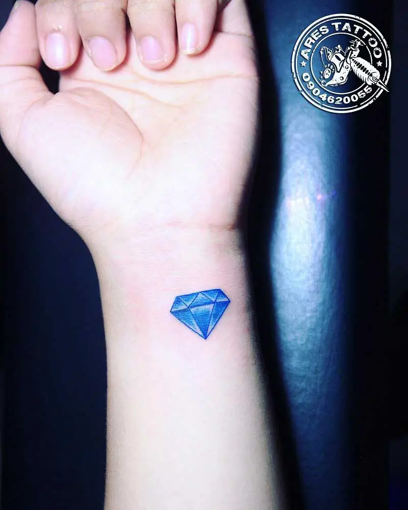 blue-diamond-tattoo-1