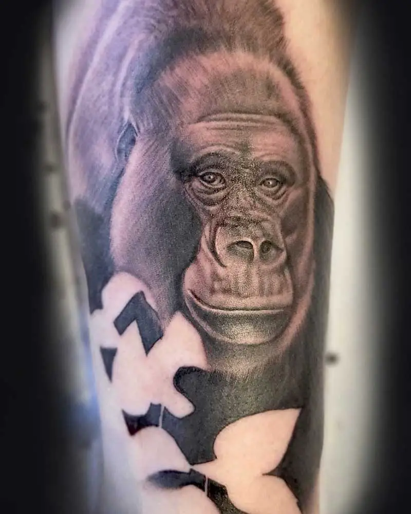 calm-gorilla-tattoo-3