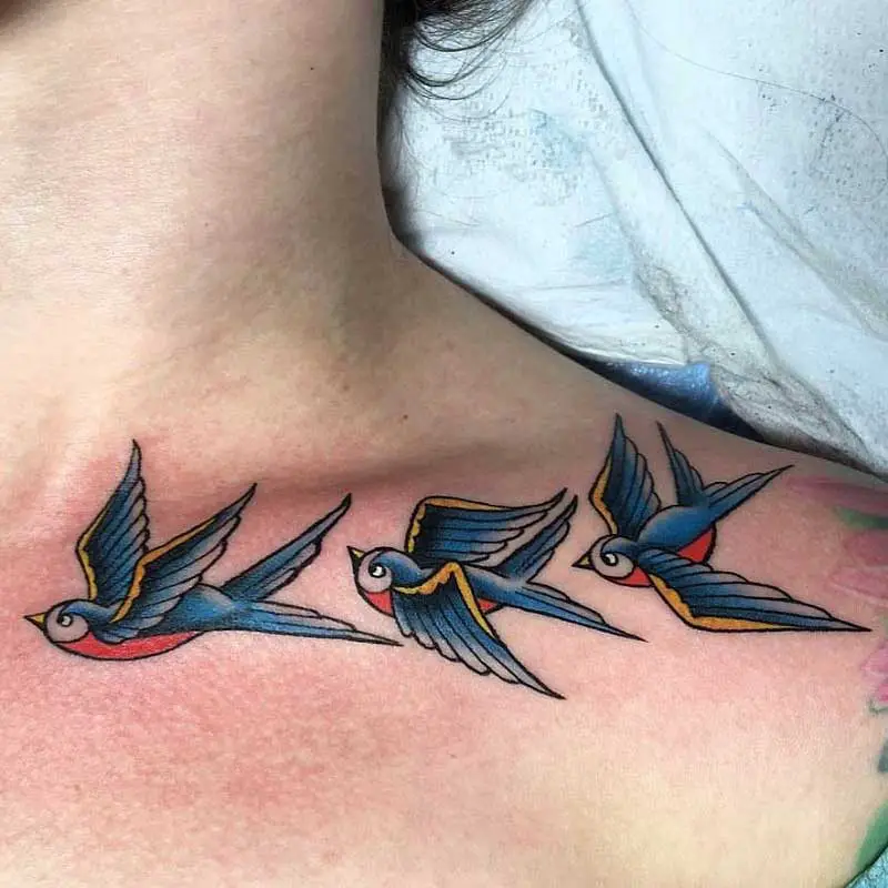 chest-swallow-tattoo-3